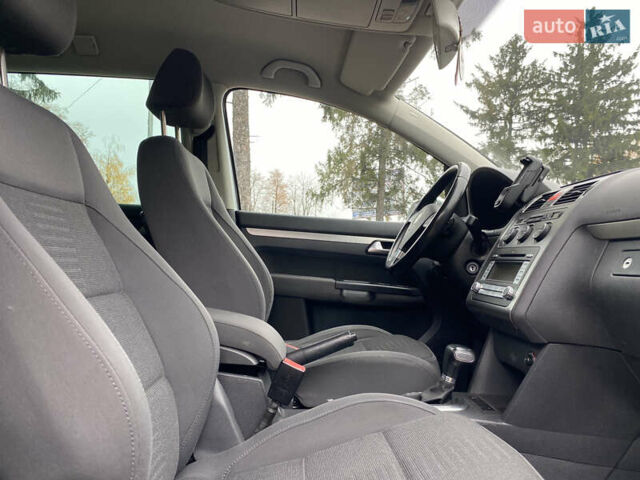 Сірий Фольксваген Туран, об'ємом двигуна 1.4 л та пробігом 187 тис. км за 7600 $, фото 9 на Automoto.ua