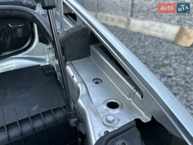 Серый Фольксваген Туран, объемом двигателя 1.4 л и пробегом 142 тыс. км за 8650 $, фото 109 на Automoto.ua