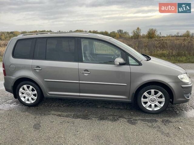 Сірий Фольксваген Туран, об'ємом двигуна 1.4 л та пробігом 205 тис. км за 6950 $, фото 6 на Automoto.ua