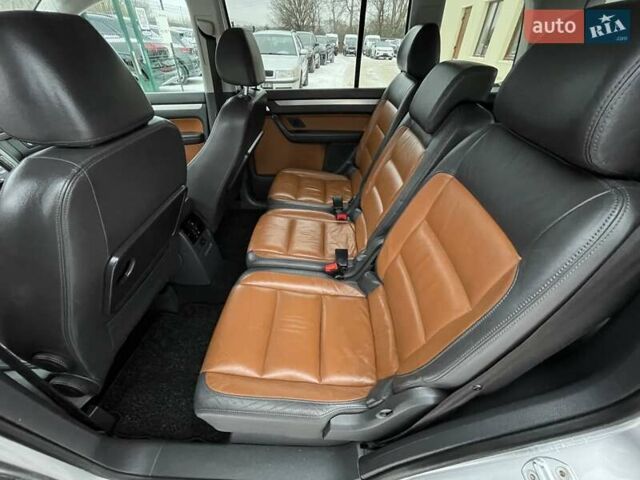 Серый Фольксваген Туран, объемом двигателя 1.4 л и пробегом 207 тыс. км за 8299 $, фото 29 на Automoto.ua