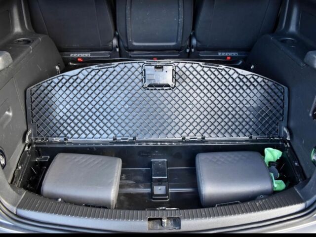 Сірий Фольксваген Туран, об'ємом двигуна 2 л та пробігом 264 тис. км за 5000 $, фото 16 на Automoto.ua