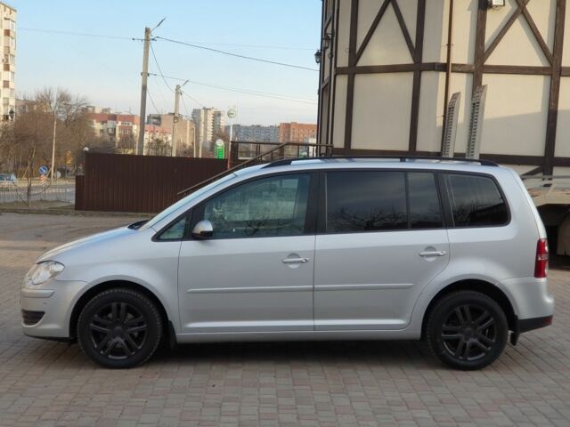 Сірий Фольксваген Туран, об'ємом двигуна 1.9 л та пробігом 224 тис. км за 8990 $, фото 19 на Automoto.ua