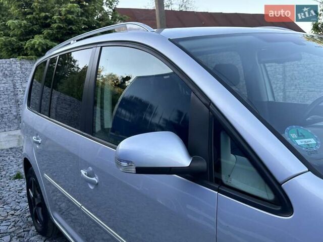 Серый Фольксваген Туран, объемом двигателя 1.4 л и пробегом 142 тыс. км за 8650 $, фото 15 на Automoto.ua