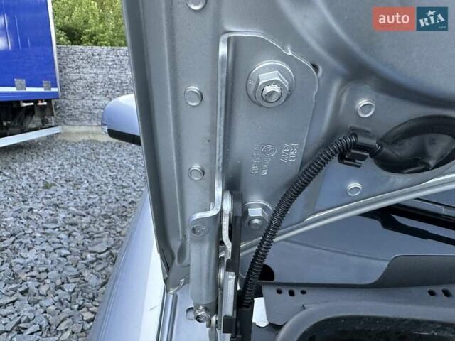 Серый Фольксваген Туран, объемом двигателя 1.4 л и пробегом 142 тыс. км за 8650 $, фото 111 на Automoto.ua