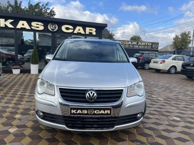 Сірий Фольксваген Туран, об'ємом двигуна 1.4 л та пробігом 220 тис. км за 8850 $, фото 1 на Automoto.ua