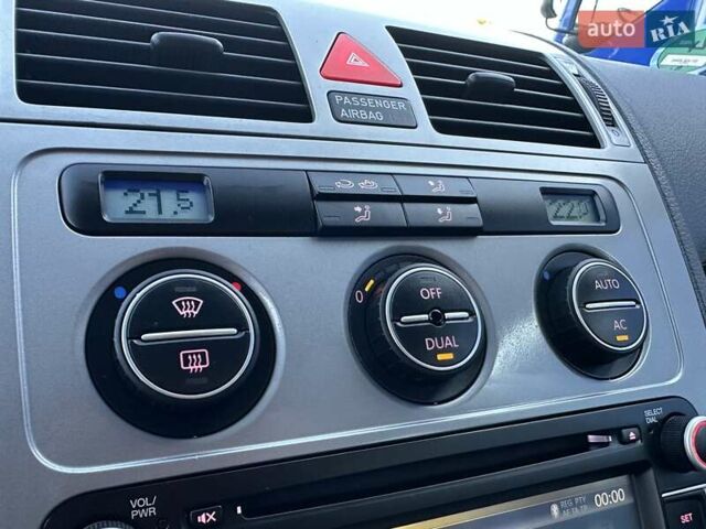 Серый Фольксваген Туран, объемом двигателя 1.4 л и пробегом 142 тыс. км за 8650 $, фото 54 на Automoto.ua