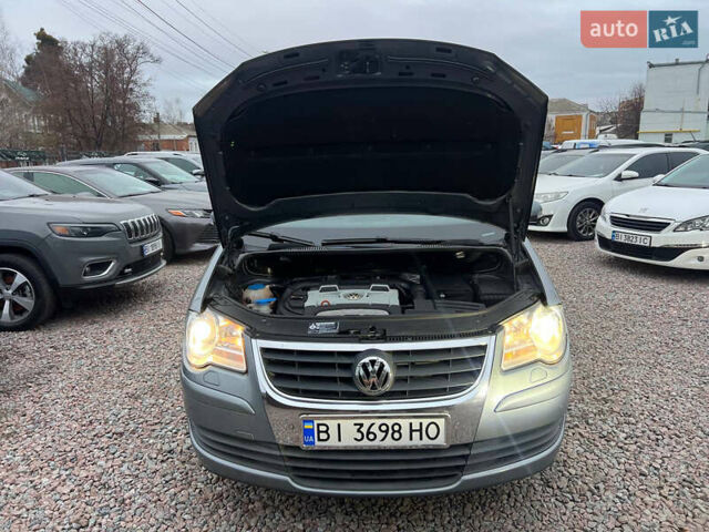 Серый Фольксваген Туран, объемом двигателя 1.4 л и пробегом 189 тыс. км за 7700 $, фото 19 на Automoto.ua
