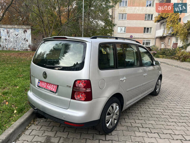 Сірий Фольксваген Туран, об'ємом двигуна 1.4 л та пробігом 193 тис. км за 6500 $, фото 6 на Automoto.ua