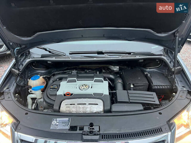 Серый Фольксваген Туран, объемом двигателя 1.4 л и пробегом 189 тыс. км за 7700 $, фото 20 на Automoto.ua