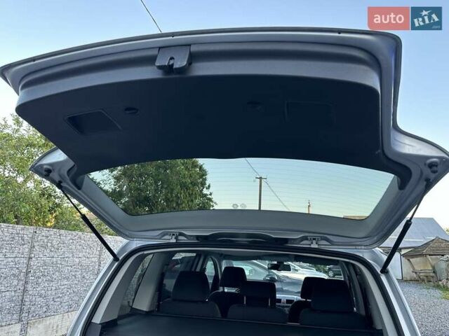 Серый Фольксваген Туран, объемом двигателя 1.4 л и пробегом 142 тыс. км за 8650 $, фото 91 на Automoto.ua