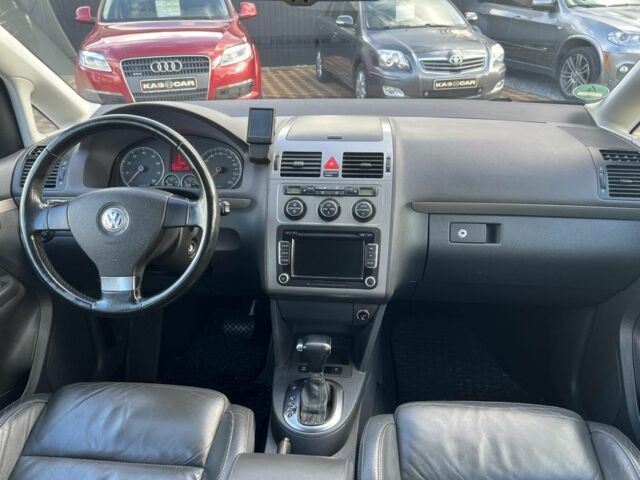 Сірий Фольксваген Туран, об'ємом двигуна 1.4 л та пробігом 220 тис. км за 8850 $, фото 12 на Automoto.ua