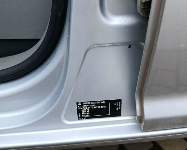 Серый Фольксваген Туран, объемом двигателя 1.6 л и пробегом 264 тыс. км за 8400 $, фото 11 на Automoto.ua