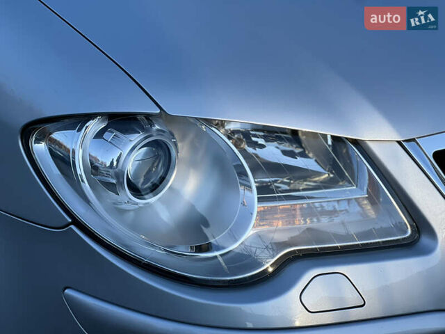 Серый Фольксваген Туран, объемом двигателя 1.4 л и пробегом 175 тыс. км за 7500 $, фото 19 на Automoto.ua