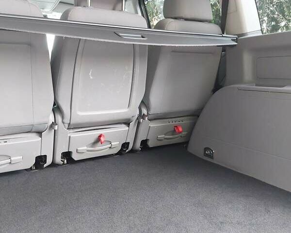 Сірий Фольксваген Туран, об'ємом двигуна 1.4 л та пробігом 232 тис. км за 7000 $, фото 38 на Automoto.ua