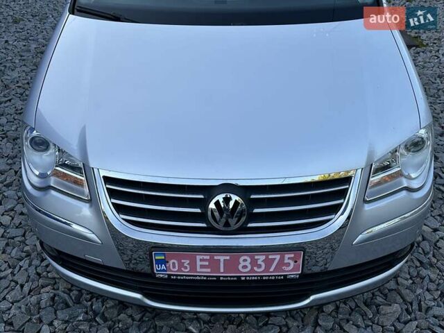 Серый Фольксваген Туран, объемом двигателя 1.4 л и пробегом 142 тыс. км за 8650 $, фото 12 на Automoto.ua