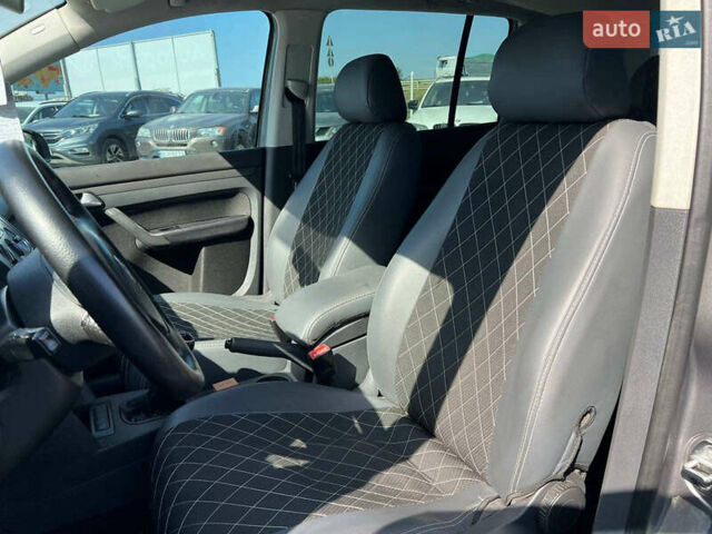 Сірий Фольксваген Туран, об'ємом двигуна 1.6 л та пробігом 254 тис. км за 7590 $, фото 16 на Automoto.ua