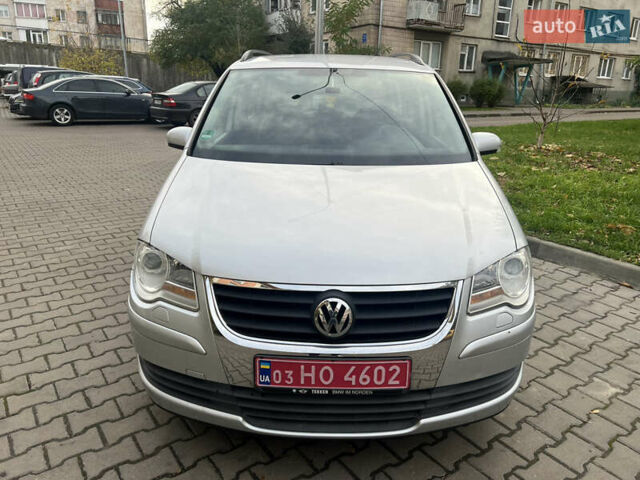 Сірий Фольксваген Туран, об'ємом двигуна 1.4 л та пробігом 193 тис. км за 6500 $, фото 29 на Automoto.ua