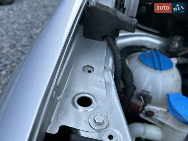 Серый Фольксваген Туран, объемом двигателя 1.4 л и пробегом 142 тыс. км за 8650 $, фото 110 на Automoto.ua