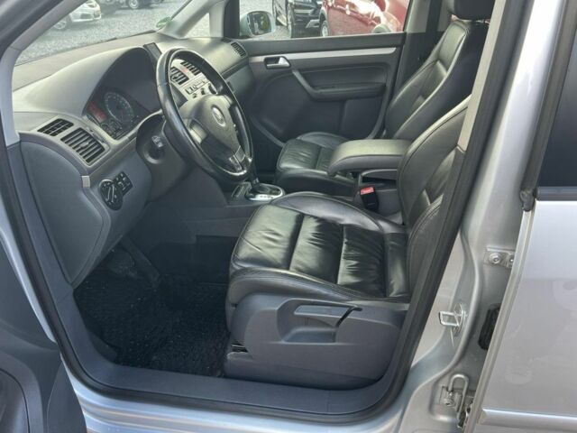 Сірий Фольксваген Туран, об'ємом двигуна 1.4 л та пробігом 220 тис. км за 8850 $, фото 8 на Automoto.ua