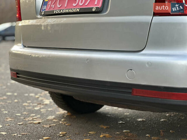 Сірий Фольксваген Туран, об'ємом двигуна 1.6 л та пробігом 196 тис. км за 8199 $, фото 15 на Automoto.ua