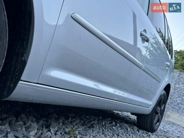 Серый Фольксваген Туран, объемом двигателя 1.4 л и пробегом 142 тыс. км за 8650 $, фото 32 на Automoto.ua