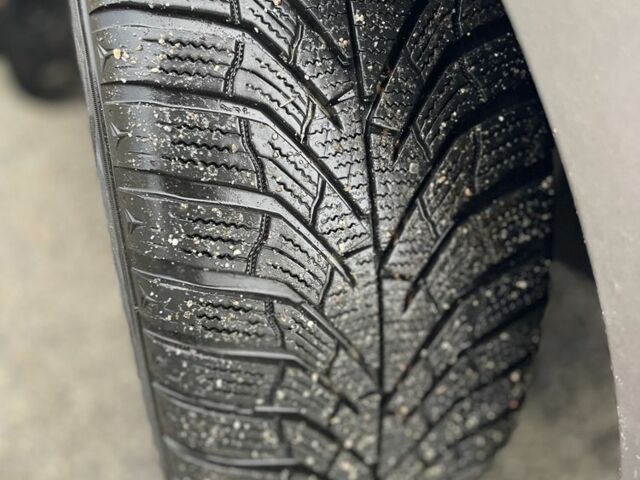 Серый Фольксваген Туран, объемом двигателя 1.4 л и пробегом 205 тыс. км за 6900 $, фото 13 на Automoto.ua