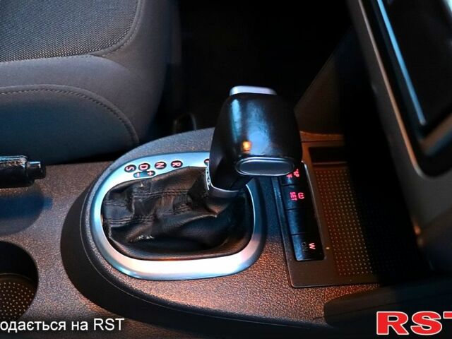 Сірий Фольксваген Туран, об'ємом двигуна 1.4 л та пробігом 260 тис. км за 8888 $, фото 7 на Automoto.ua