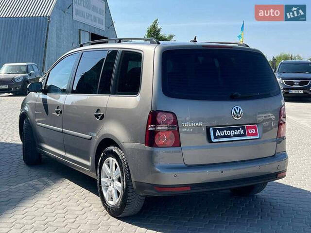 Сірий Фольксваген Туран, об'ємом двигуна 1.6 л та пробігом 254 тис. км за 7590 $, фото 5 на Automoto.ua