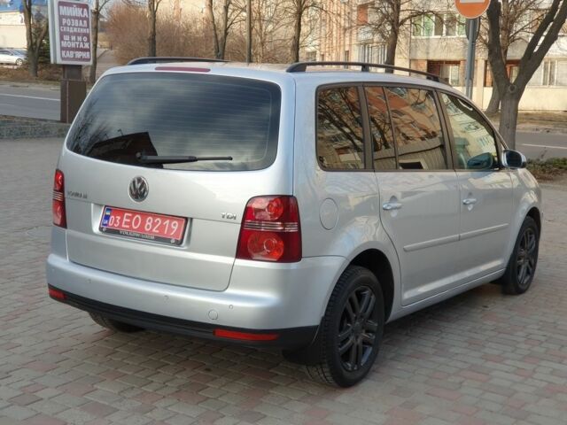 Сірий Фольксваген Туран, об'ємом двигуна 1.9 л та пробігом 224 тис. км за 8990 $, фото 21 на Automoto.ua