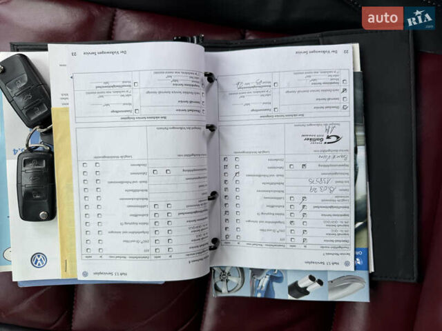 Серый Фольксваген Туран, объемом двигателя 1.4 л и пробегом 155 тыс. км за 8350 $, фото 61 на Automoto.ua