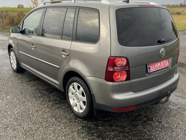 Серый Фольксваген Туран, объемом двигателя 1.4 л и пробегом 205 тыс. км за 6900 $, фото 12 на Automoto.ua