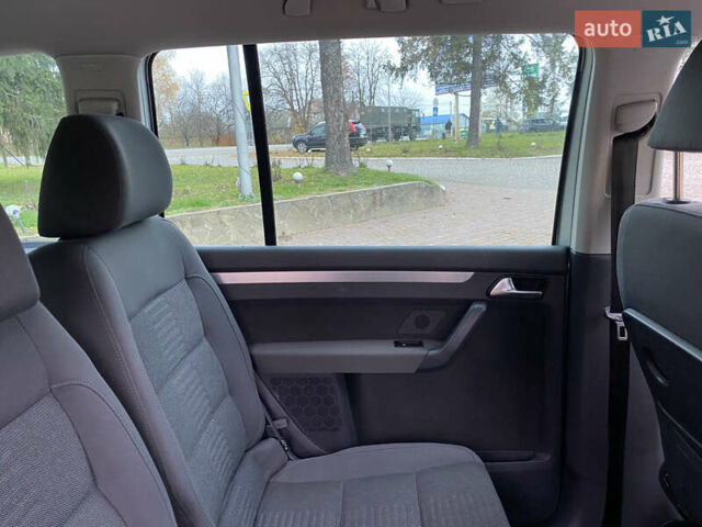 Сірий Фольксваген Туран, об'ємом двигуна 1.4 л та пробігом 187 тис. км за 7600 $, фото 11 на Automoto.ua