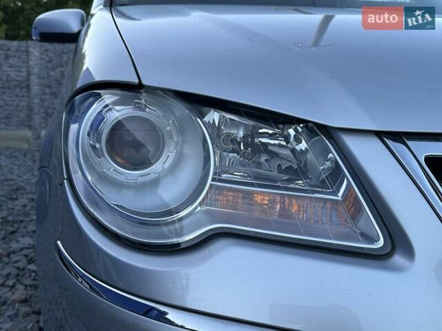 Серый Фольксваген Туран, объемом двигателя 1.4 л и пробегом 142 тыс. км за 8650 $, фото 10 на Automoto.ua