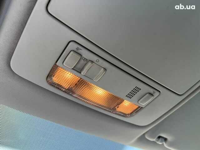 Серый Фольксваген Туран, объемом двигателя 1.6 л и пробегом 254 тыс. км за 7590 $, фото 27 на Automoto.ua