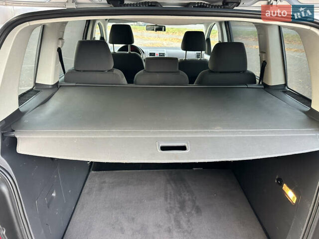 Сірий Фольксваген Туран, об'ємом двигуна 1.6 л та пробігом 196 тис. км за 8199 $, фото 37 на Automoto.ua