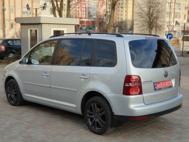 Сірий Фольксваген Туран, об'ємом двигуна 1.9 л та пробігом 224 тис. км за 8990 $, фото 20 на Automoto.ua