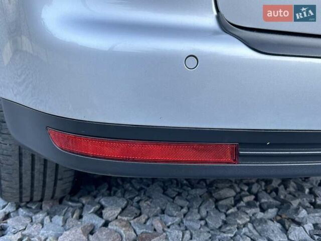 Серый Фольксваген Туран, объемом двигателя 1.4 л и пробегом 142 тыс. км за 8650 $, фото 23 на Automoto.ua