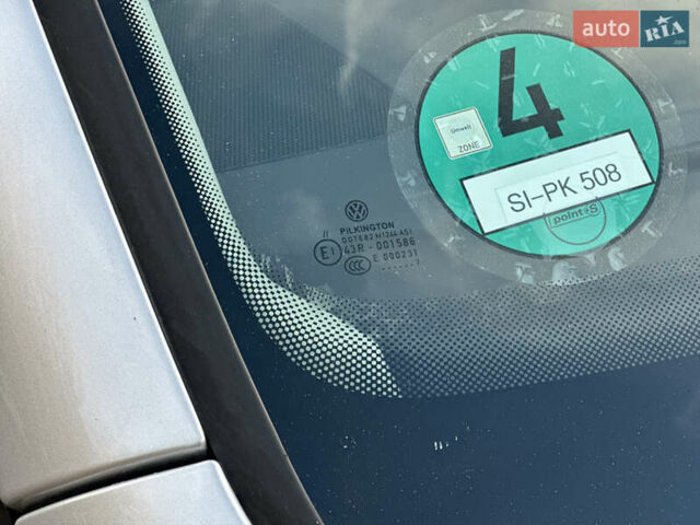 Сірий Фольксваген Туран, об'ємом двигуна 1.6 л та пробігом 196 тис. км за 8199 $, фото 8 на Automoto.ua