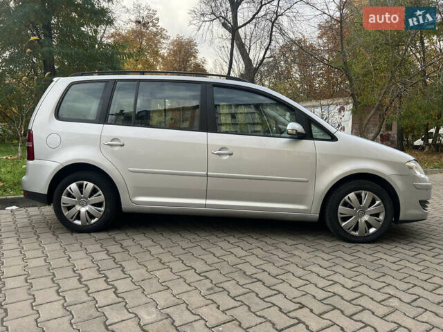 Сірий Фольксваген Туран, об'ємом двигуна 1.4 л та пробігом 193 тис. км за 6500 $, фото 24 на Automoto.ua