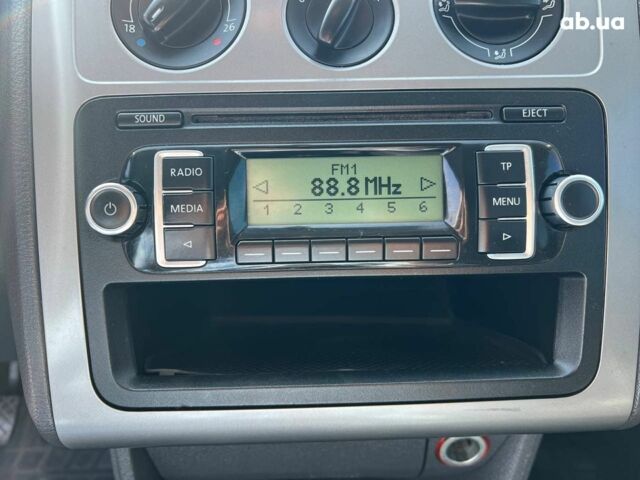 Серый Фольксваген Туран, объемом двигателя 1.6 л и пробегом 254 тыс. км за 7590 $, фото 24 на Automoto.ua