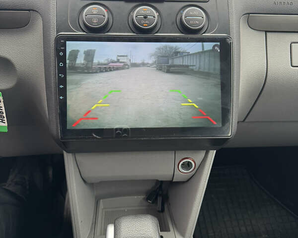 Сірий Фольксваген Туран, об'ємом двигуна 1.4 л та пробігом 185 тис. км за 7500 $, фото 11 на Automoto.ua