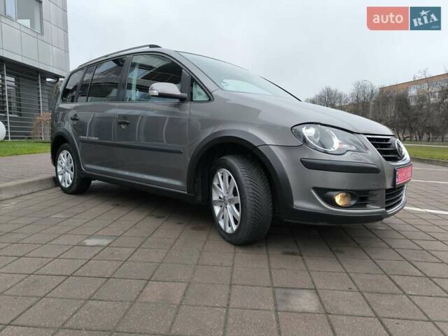 Серый Фольксваген Туран, объемом двигателя 1.4 л и пробегом 182 тыс. км за 7850 $, фото 14 на Automoto.ua