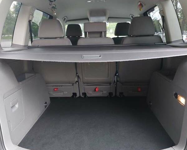 Сірий Фольксваген Туран, об'ємом двигуна 1.4 л та пробігом 232 тис. км за 7000 $, фото 37 на Automoto.ua