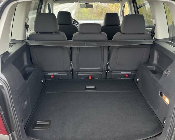 Сірий Фольксваген Туран, об'ємом двигуна 1.4 л та пробігом 205 тис. км за 6950 $, фото 25 на Automoto.ua