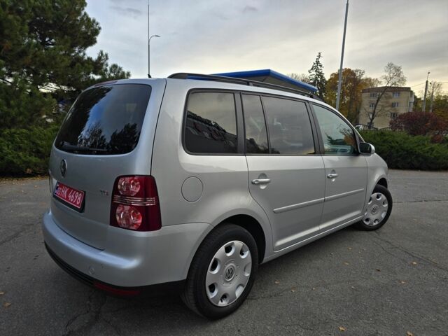 Сірий Фольксваген Туран, об'ємом двигуна 1.4 л та пробігом 190 тис. км за 6800 $, фото 7 на Automoto.ua