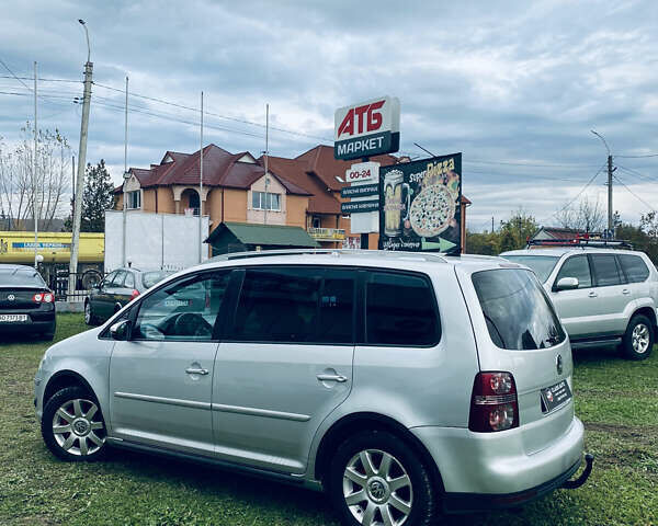 Сірий Фольксваген Туран, об'ємом двигуна 1.9 л та пробігом 200 тис. км за 8500 $, фото 9 на Automoto.ua