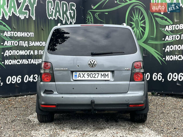 Сірий Фольксваген Туран, об'ємом двигуна 1.4 л та пробігом 197 тис. км за 7600 $, фото 6 на Automoto.ua
