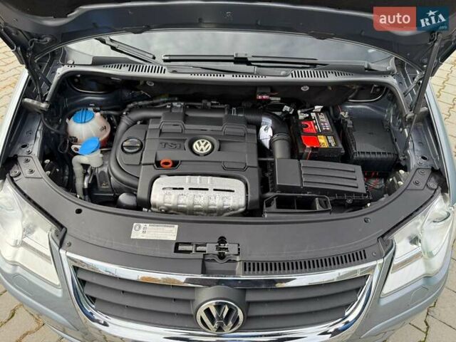 Сірий Фольксваген Туран, об'ємом двигуна 1.4 л та пробігом 202 тис. км за 6800 $, фото 15 на Automoto.ua