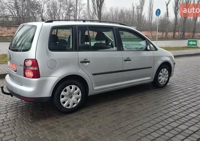 Сірий Фольксваген Туран, об'ємом двигуна 1.4 л та пробігом 209 тис. км за 7299 $, фото 7 на Automoto.ua