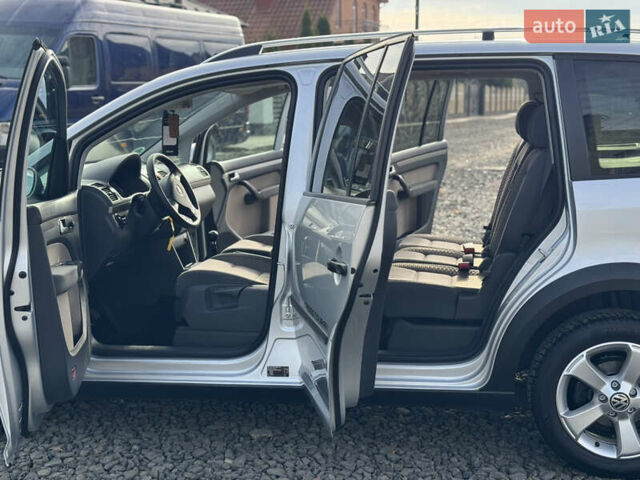 Сірий Фольксваген Туран, об'ємом двигуна 1.4 л та пробігом 197 тис. км за 7690 $, фото 24 на Automoto.ua